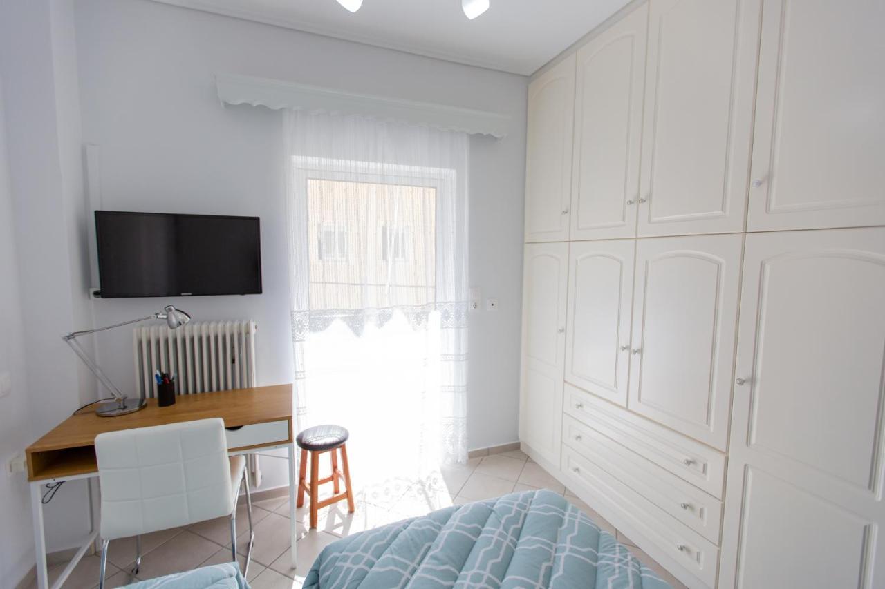 Poly'S Charming Home - City Center & Near The Beach 2Bedroom Apartment Návpaktosz Kültér fotó